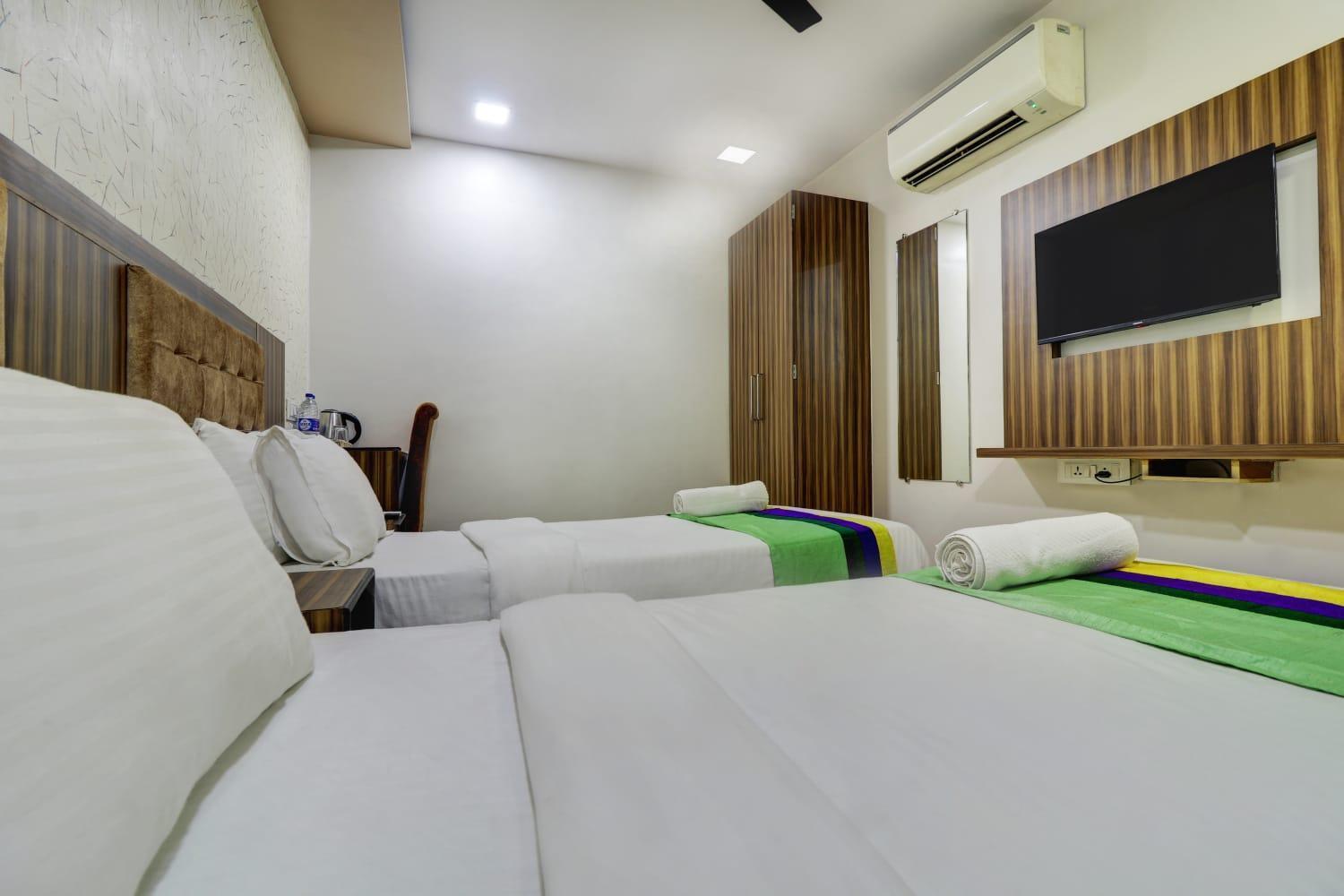 Hotel New Blue Sapphire Residency Bombay Habitación foto