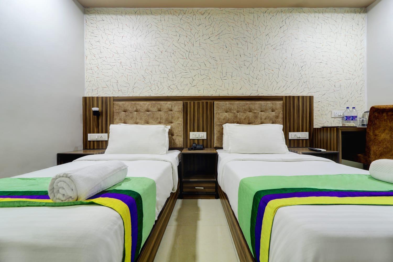 Hotel New Blue Sapphire Residency Bombay Exterior foto